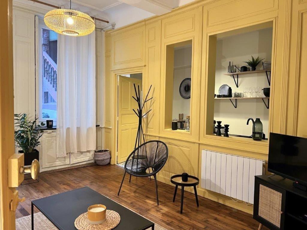 Le Boudoir De Clem Διαμέρισμα Chalon-sur-Saône Εξωτερικό φωτογραφία
