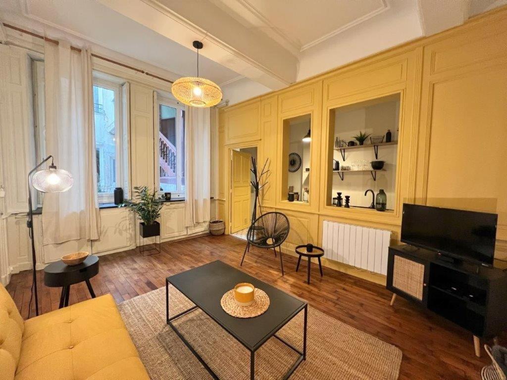 Le Boudoir De Clem Διαμέρισμα Chalon-sur-Saône Εξωτερικό φωτογραφία